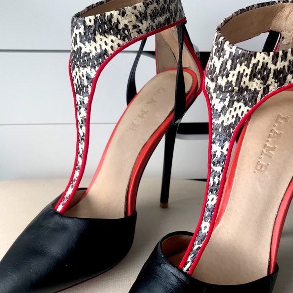 L.A.M.B  LEATHER STILETTO HEELS NEVER WORN - Picture 6 of 14